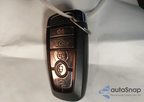 2022 Lincoln Aviator Reserve z USA, uszkodzony, nr VIN 5LM5J7WC2NGL16990